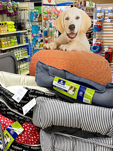 Pet Supply Store «PetSmart», reviews and photos, 6501 Baltimore National Pike, Catonsville, MD 21228, USA