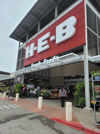 Grocery Store «H-E-B plus!», reviews and photos, 800 Dallas Hwy, Waxahachie, TX 75165, USA