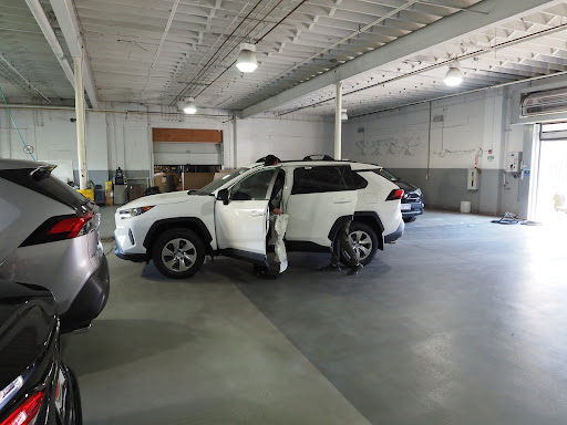 Auto Body Shop «DCH Toyota City Service Facility», reviews and photos, 700 Waverly Ave, Mamaroneck, NY 10543, USA