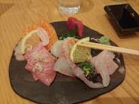 Produits de la mer du Restaurant de sushis Le Bar à sushi Izumi à Paris - n°18