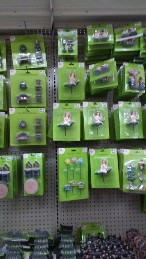 Discount Store «Big Lots», reviews and photos, 380 S Cherokee Ln, Lodi, CA 95240, USA