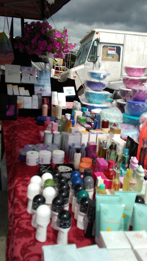 Flea Market «Montana Charlie’s», reviews and photos, 255 S Joliet Rd, Bolingbrook, IL 60440, USA