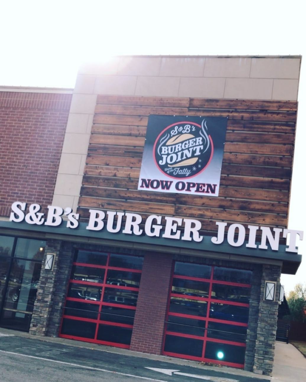 S&Bs Burger Joint - Edmond