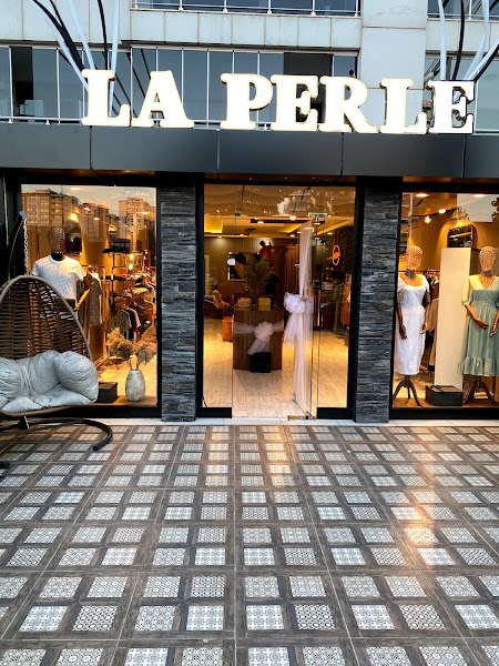 Laperle Butik Giyim logo