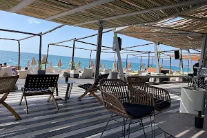 Lithos Beach Bar image