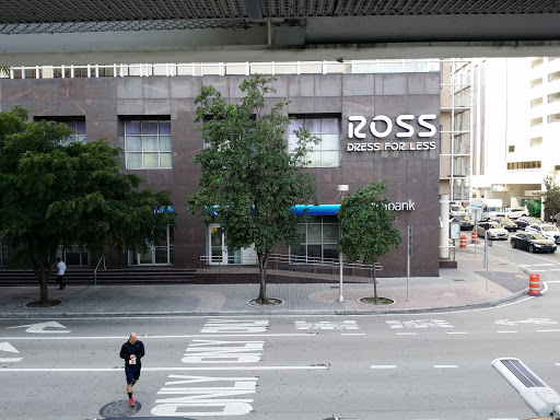 Clothing Store «Ross Dress for Less», reviews and photos, 100 S Biscayne Blvd, Miami, FL 33131, USA