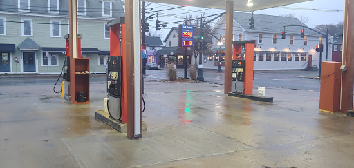 Auto Repair Shop «Wakefield Auto Repair», reviews and photos, 186 Main St, Wakefield, RI 02879, USA