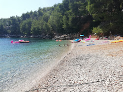 Photo de Veprinova beach avec un niveau de propreté de assez propre