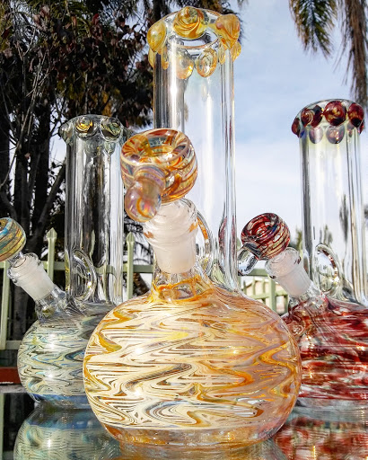 Tobacco Shop «i-nhale Smoke Shop Veteran Owned», reviews and photos, 1055 Redondo Ave, Long Beach, CA 90804, USA