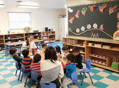 JINGBAO™ Mandarin Bilingual Montessori School