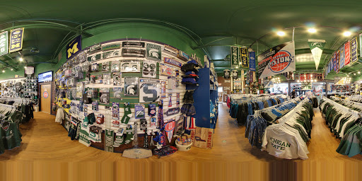 Clothing Store «Fanatic U», reviews and photos, 30409 Ford Rd, Garden City, MI 48135, USA