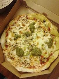 Plats et boissons du Pizzeria La Pizza de Nico Saint-Nazaire - n°15