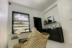 Lovelle Beauty Boutique