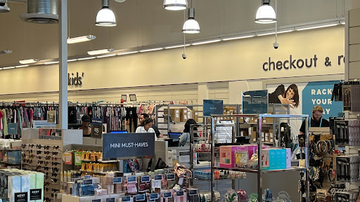 Department Store «Nordstrom Rack Woodland Plaza», reviews and photos, 8722 E 71st St, Tulsa, OK 74133, USA