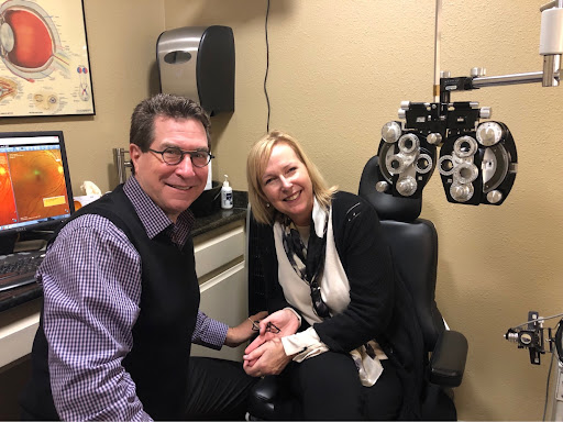 EYEcenter Optometric image