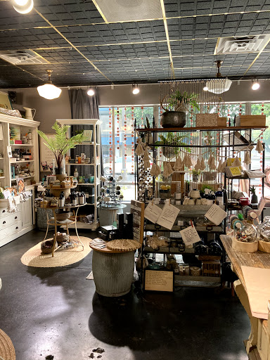 Shopping Mall «Not too Shabby», reviews and photos, 1515 Broadway St, Vancouver, WA 98663, USA