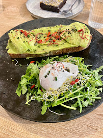 Avocado toast du Restaurant brunch Extraction Coffee à Paris - n°6