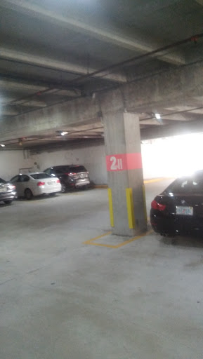 Clothing Store «Neiman Marcus», reviews and photos, 2442 E Sunrise Blvd, Fort Lauderdale, FL 33304, USA