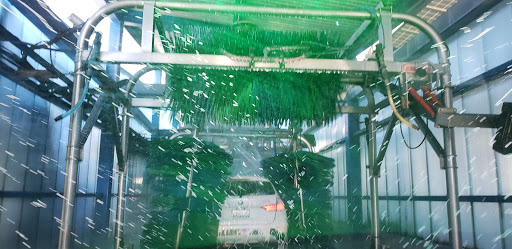 Car Wash «H2Go Express Car Wash», reviews and photos, 7351 Edinger Ave, Huntington Beach, CA 92647, USA