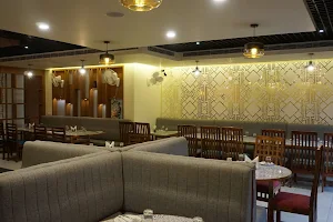 Mezbaan - A Multi Cuisine Restaurant image
