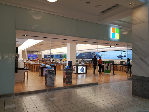 Shopping Mall «Lenox Square», reviews and photos, 3393 Peachtree Rd NE, Atlanta, GA 30326, USA