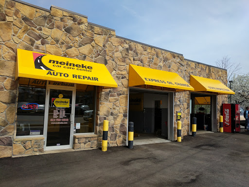 Auto Repair Shop «Meineke Car Care Center», reviews and photos, 5290 Steubenville Pike, Pittsburgh, PA 15205, USA