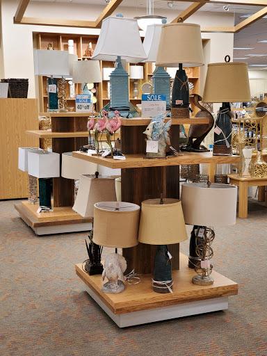 Clothing Store «Bealls Department Store», reviews and photos, 204 E Eau Gallie Blvd, Indian Harbour Beach, FL 32937, USA