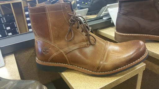 Shoe Store «DSW Designer Shoe Warehouse», reviews and photos, 7415 Laguna Blvd, Elk Grove, CA 95758, USA