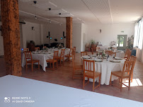 Atmosphère du Restaurant La Manade du Joncas à Saint-André-d'Olérargues - n°18