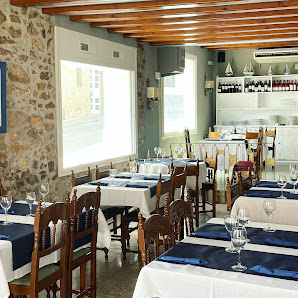 Hostal restaurante el Roser Passatge de l'Església, 6, 17130 Empúries, Girona, España