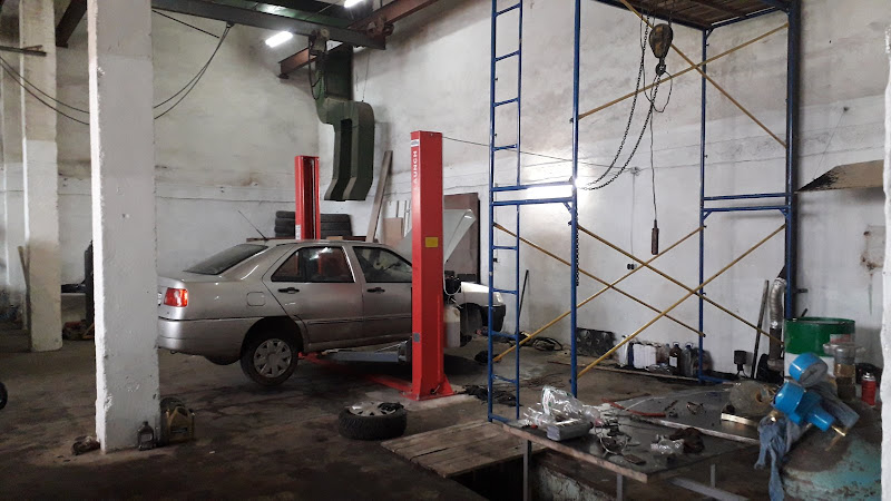 Адреса автоцентру