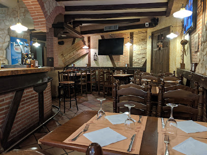 Restaurante La Panera - C. de la Herrería, 11, 40001 Segovia, Spain