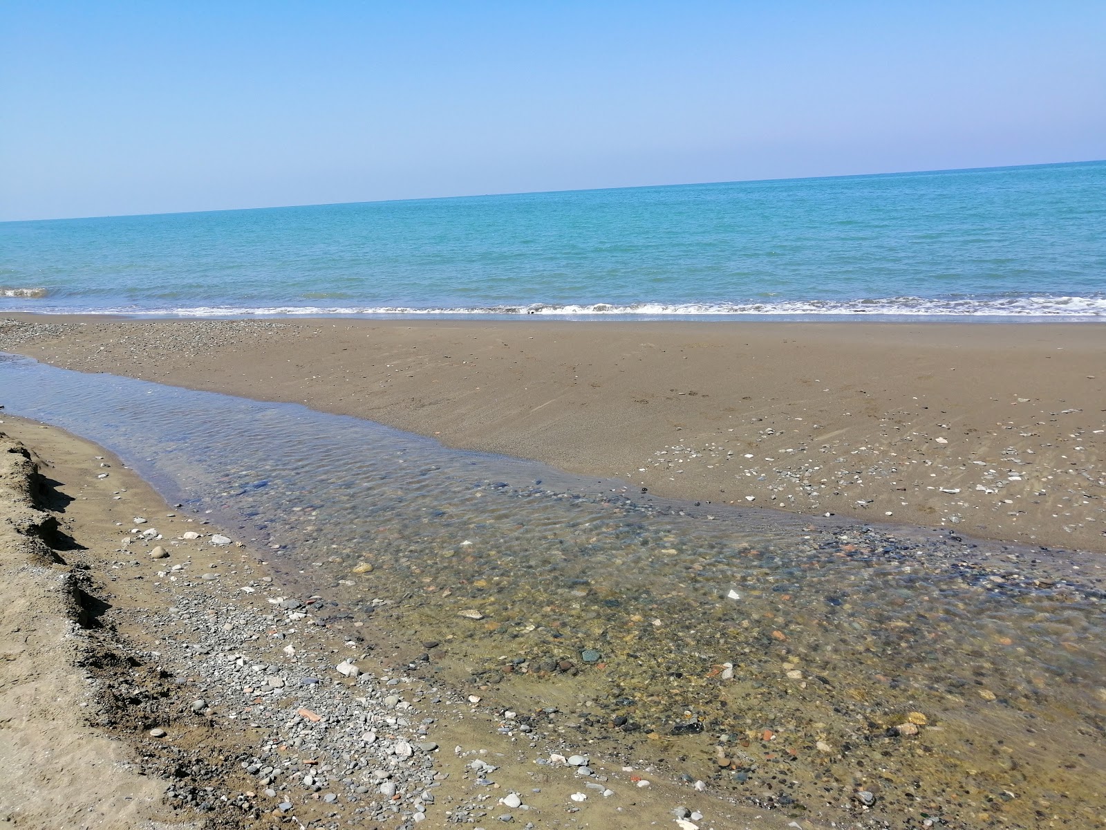 Karaagac beach的照片 具有部分干净级别的清洁度