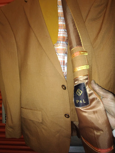 Dry Cleaner «University Dry Cleaners», reviews and photos, 4704 Cass Ave, Detroit, MI 48201, USA