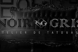 Studio de tatouage Noir et Gris