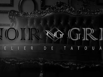 Studio de tatouage Noir et Gris