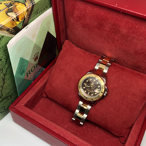 Pawn Shop «Crown Pawn Shop in Boca Raton», reviews and photos, 355 NE Spanish River Blvd, Boca Raton, FL 33431, USA