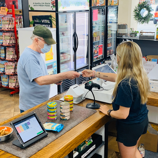 Pet Supply Store «H3 Pet Supply», reviews and photos, 475 Hawley Ln, Stratford, CT 06614, USA