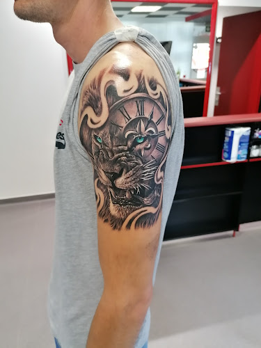 JoAn Tattoo & Piercing - Tetoválás és Tetoválás Eltávolítás, Microdermal, Békéscsaba - Tetoválószalon