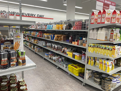 Clothing Store «Burlington Coat Factory», reviews and photos, 989 US-1, North Brunswick Township, NJ 08902, USA