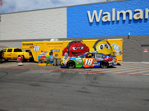 Department Store «Walmart Supercenter», reviews and photos, 220 Century Blvd, Bristol, TN 37620, USA