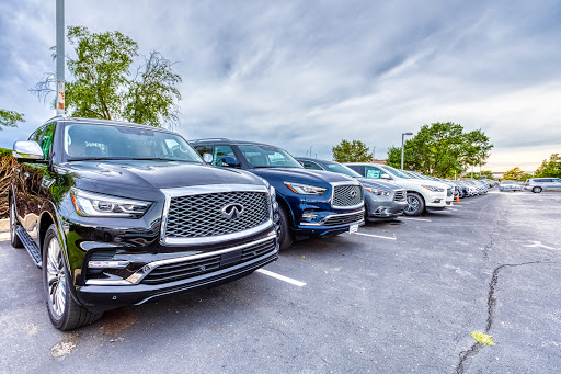 Infiniti Dealer «Plaza Infiniti», reviews and photos, 755 N New Ballas Rd, Creve Coeur, MO 63141, USA