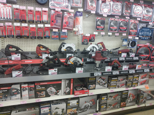 Hardware Store «Harbor Freight Tools», reviews and photos, 4675 Portland Rd NE #170, Salem, OR 97305, USA