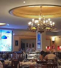 Atmosphère du Restaurant grec Les Diamantaires à Paris - n°18