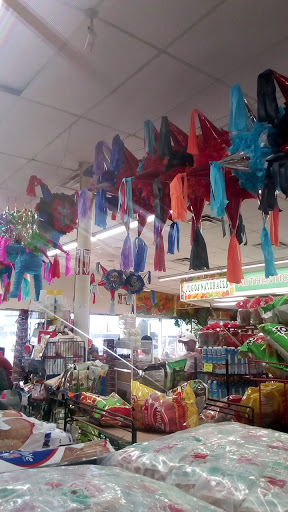 Grocery Store «El Mexicano Market», reviews and photos, 560 State St, Orem, UT 84057, USA