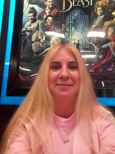 Movie Theater «Danbarry Dollar Saver», reviews and photos, 7650 Turfway Rd, Florence, KY 41042, USA