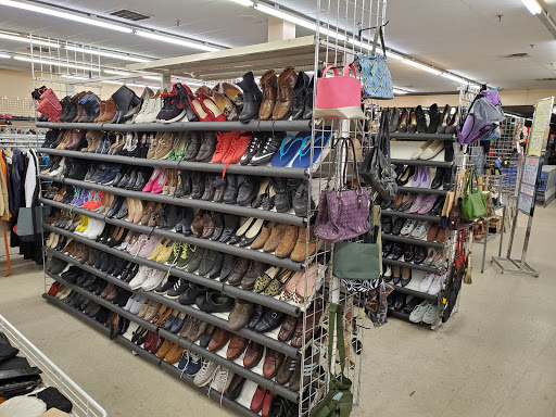 Thrift Store «Grace Centers of Hope», reviews and photos, 26740 Dequindre Rd, Warren, MI 48091, USA