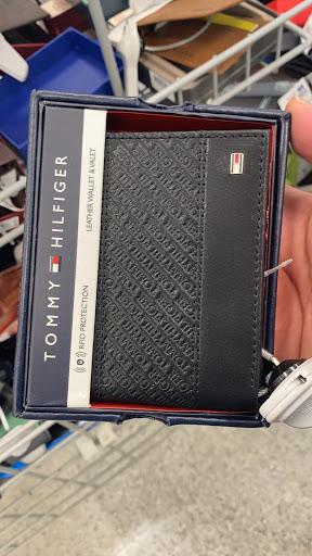 Clothing Store «Ross Dress for Less», reviews and photos, 2870 Chapel Hill Rd, Douglasville, GA 30135, USA