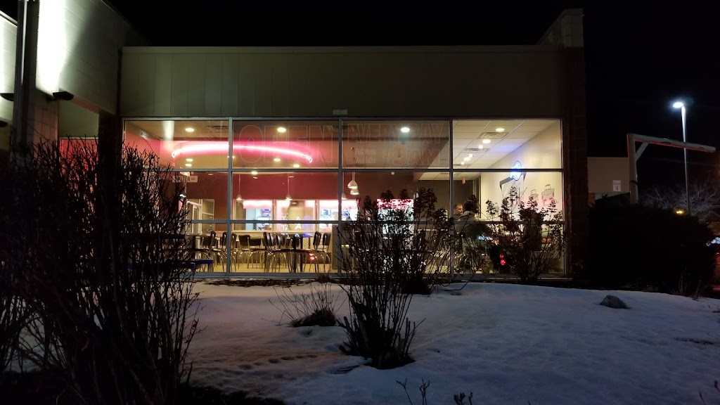 Tom's Drive In 54915