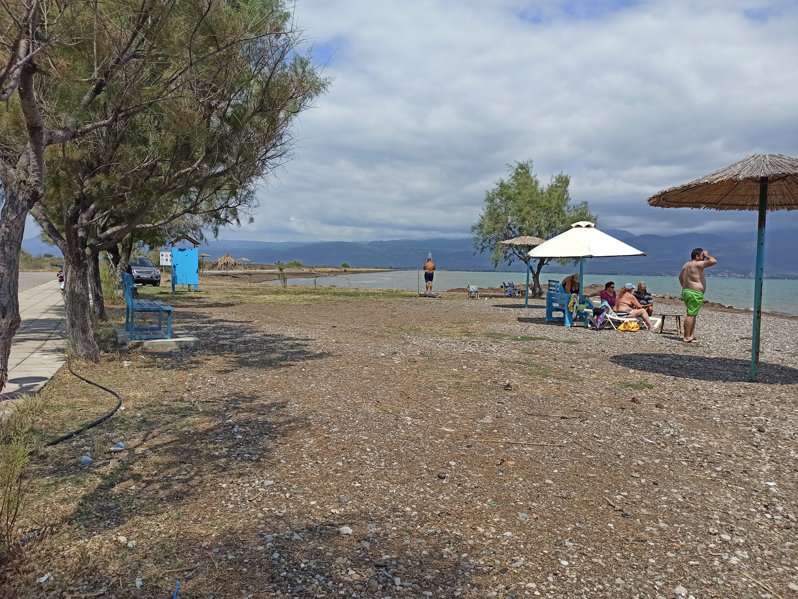 Foto van St.Seraphim beach met turquoise water oppervlakte